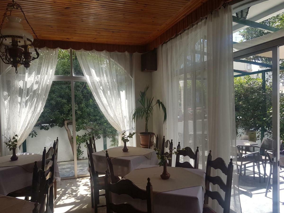Karis Hotel Cidade de Kos Exterior foto